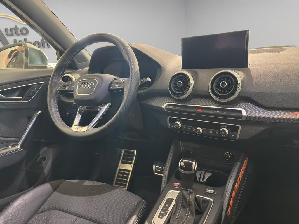 Audi SQ2