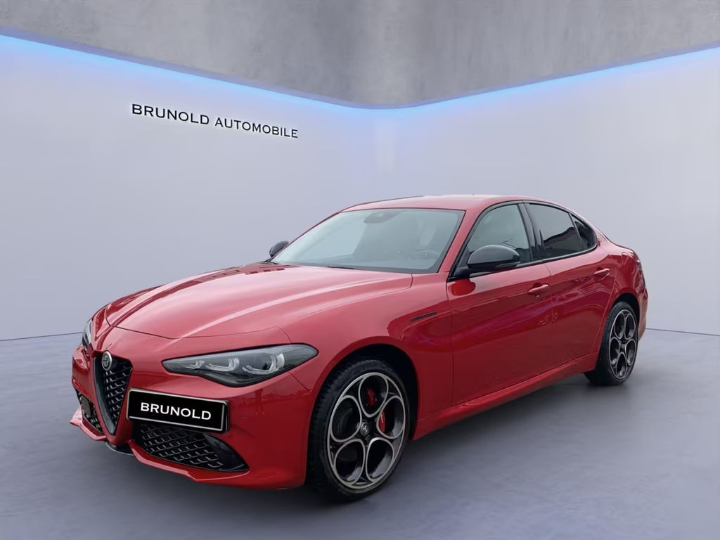 Alfa Romeo Giulia 2023 Benzine
