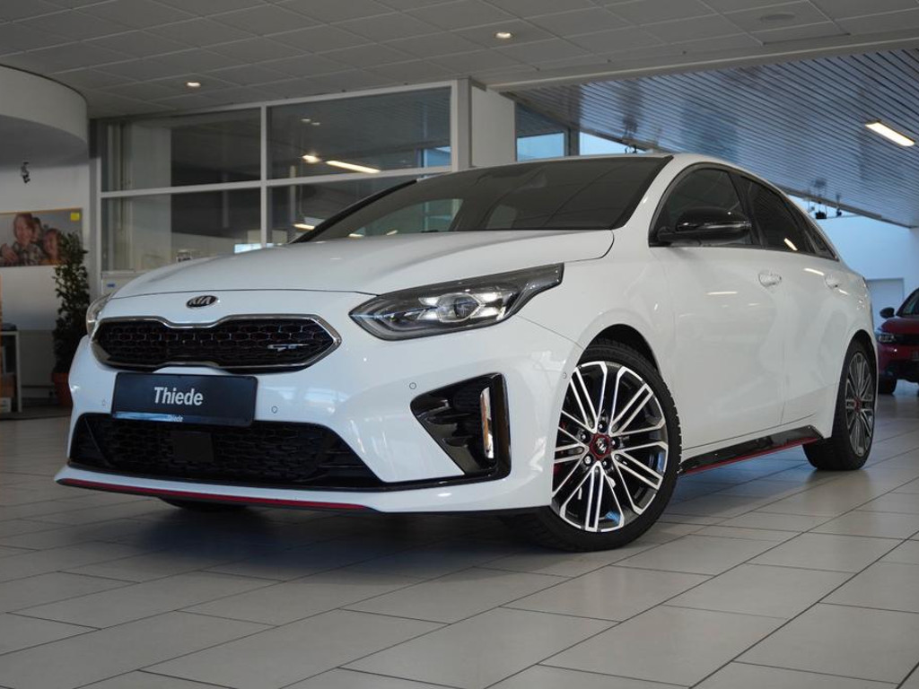 Kia ProCeed