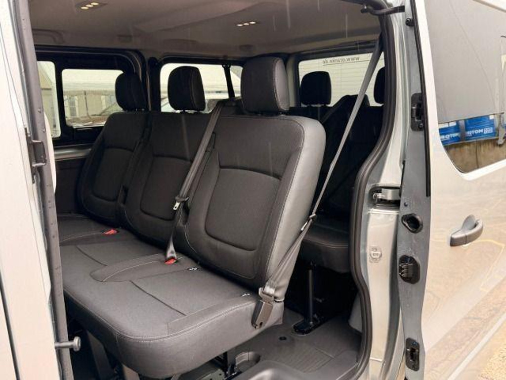 Nissan Primastar