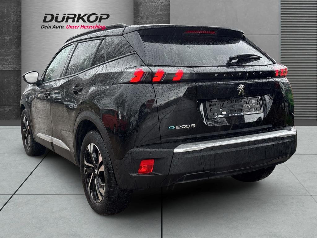 Peugeot e-2008