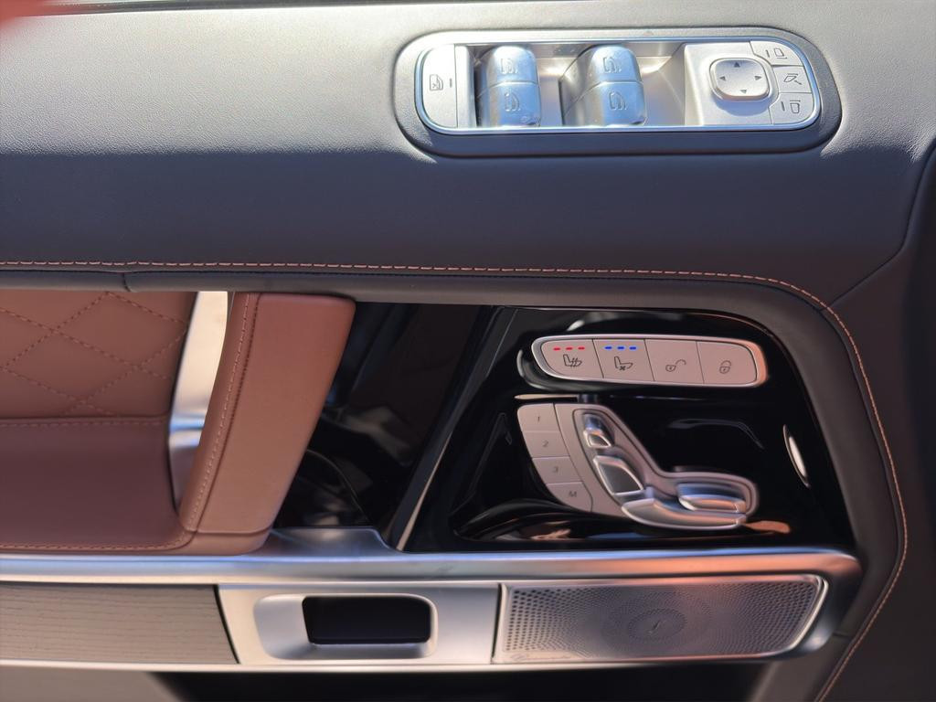 Mercedes-Benz G-Klasse