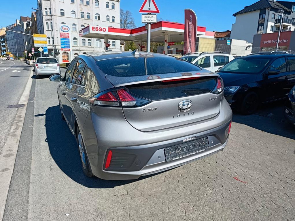 Hyundai Ioniq