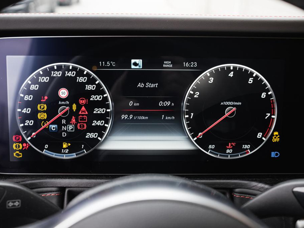 Mercedes-Benz G-Klasse