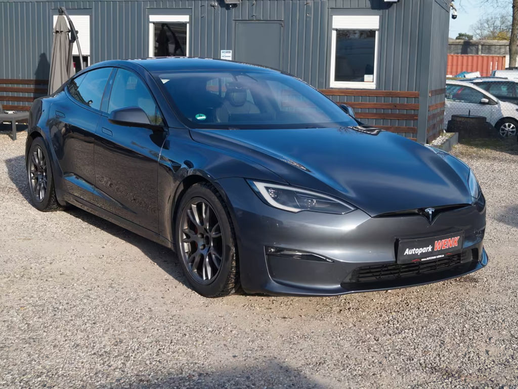 Tesla Model S