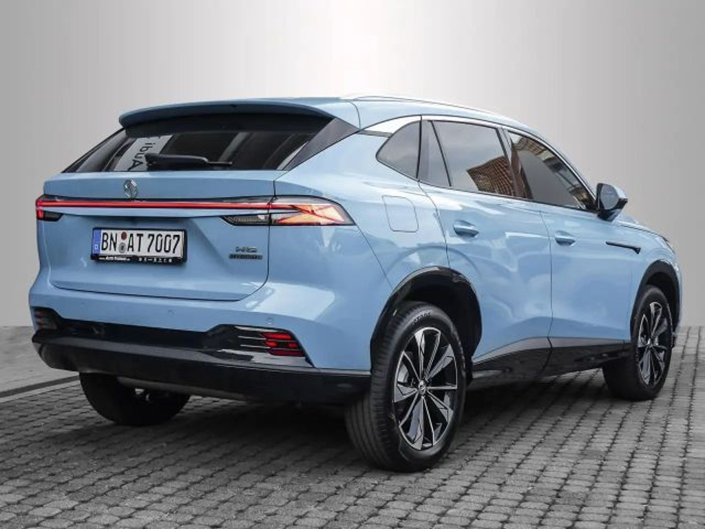 MG HS
