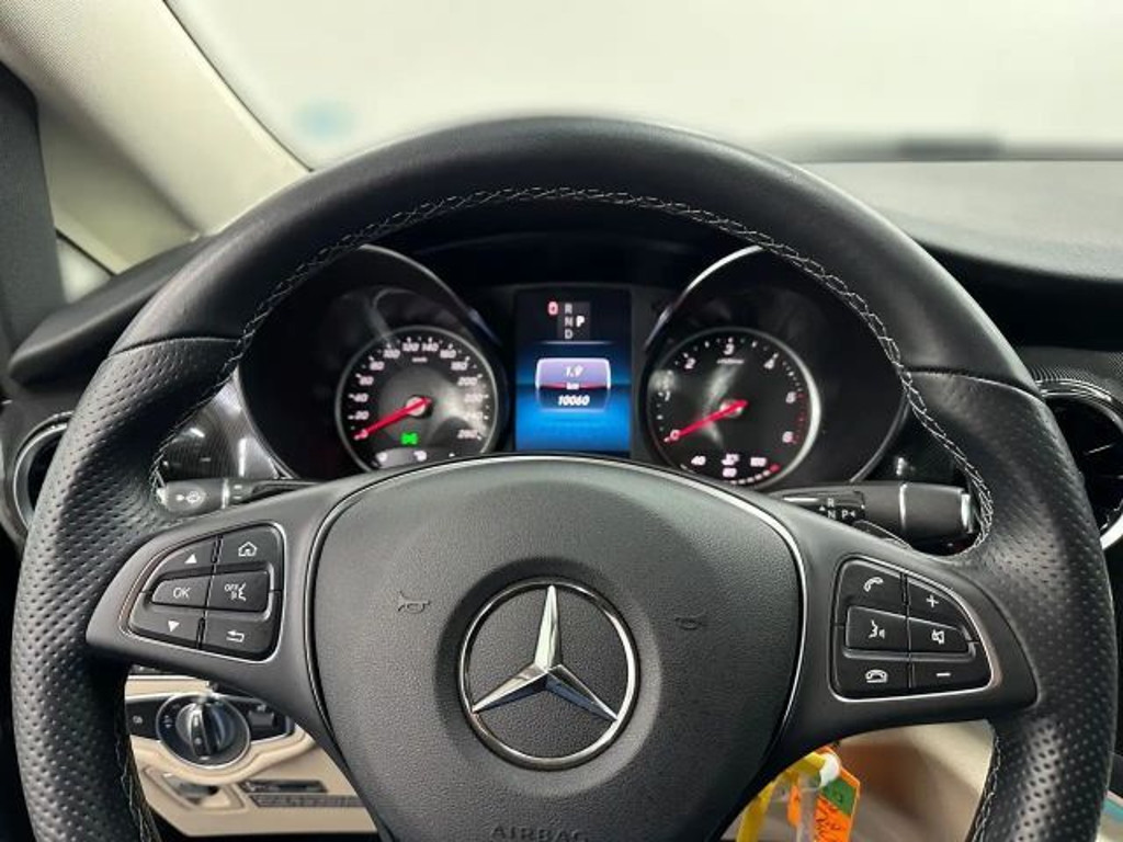 Mercedes-Benz Marco Polo