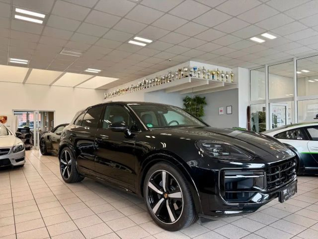 Porsche Cayenne 2023 Benzine