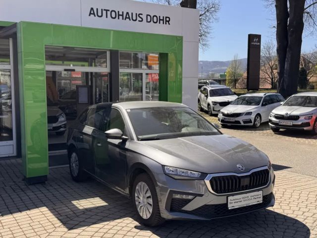 Skoda Scala 2025 Benzine