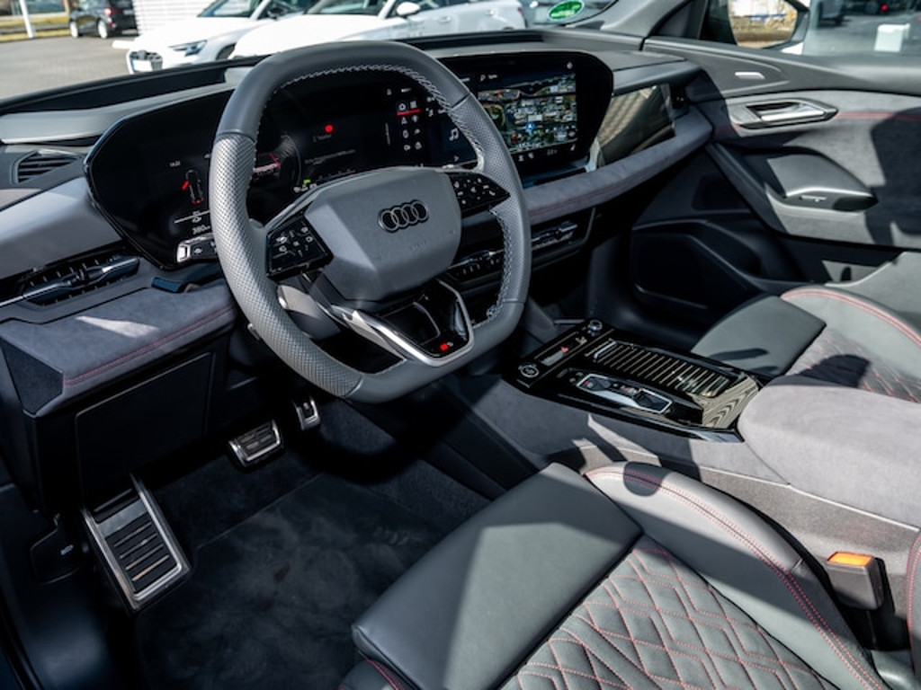 Audi Q6 e-tron