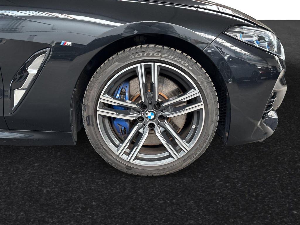BMW M850