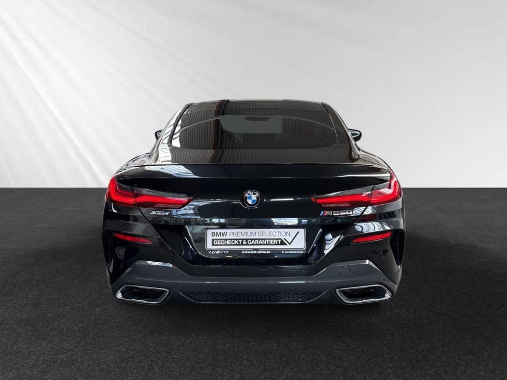 BMW M850