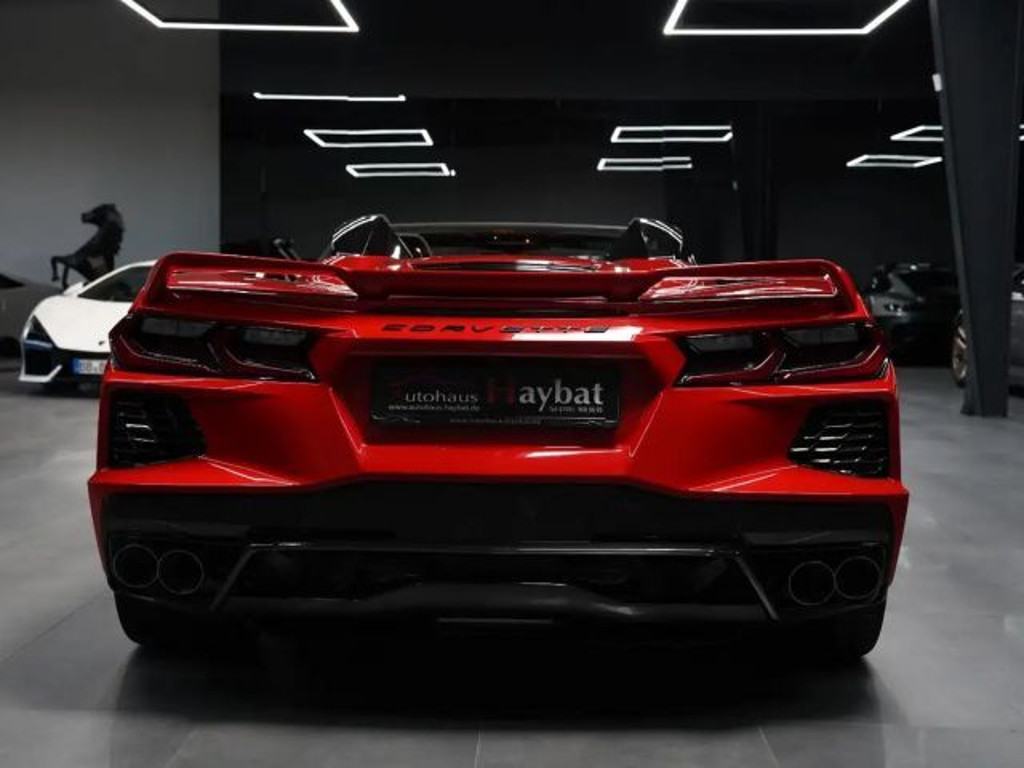 Corvette C8