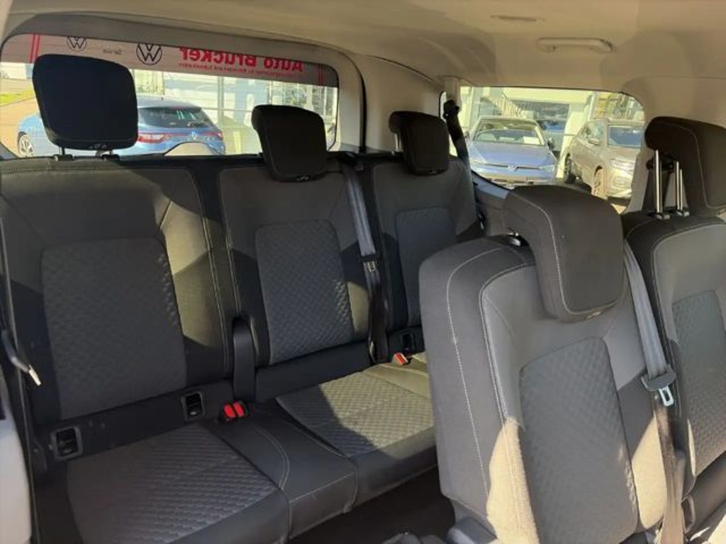 Volkswagen Caravelle