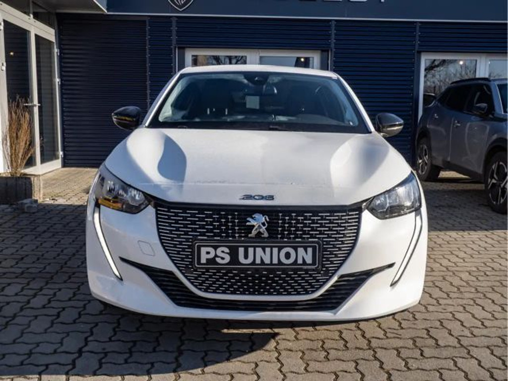Peugeot e-208