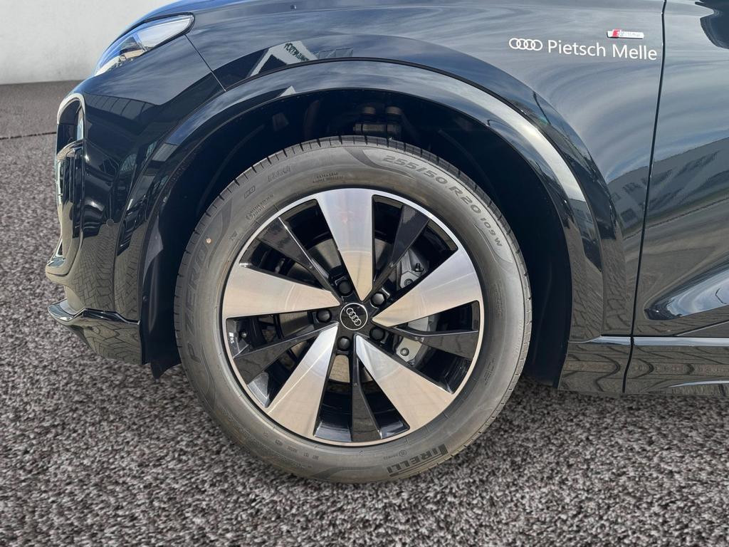Audi Q6 e-tron