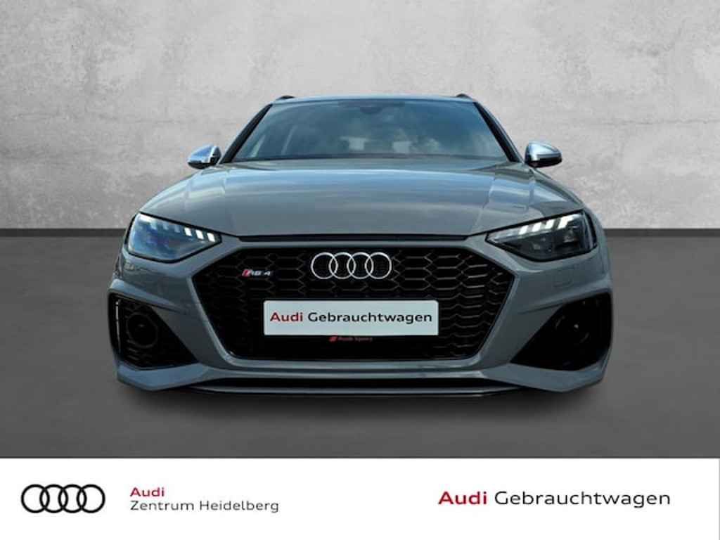 Audi RS4