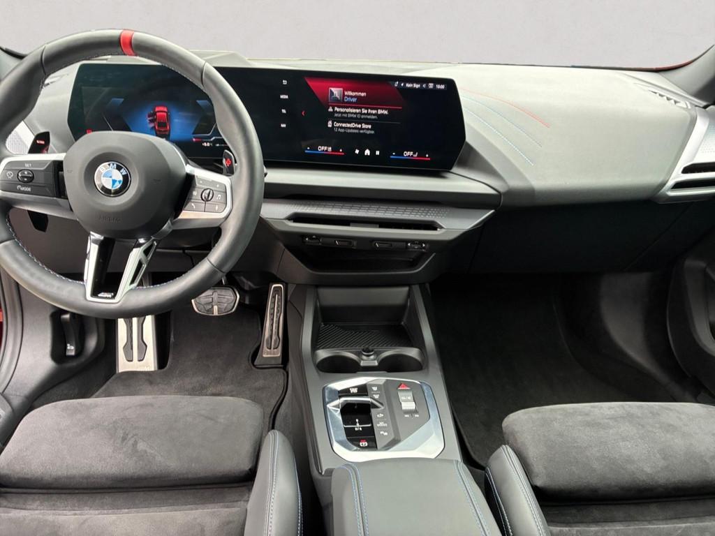 BMW M235