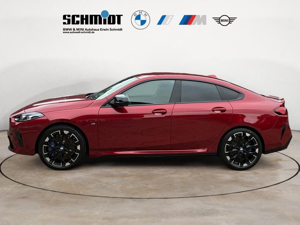 BMW M235