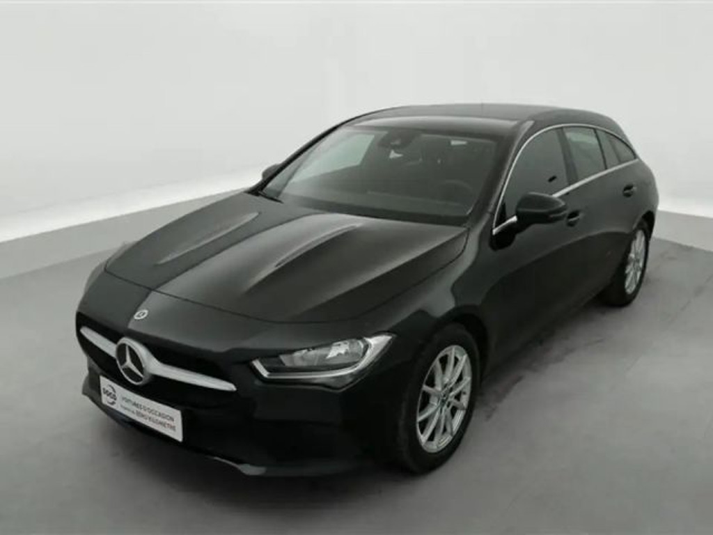 Mercedes-Benz CLA-Klasse 2023 Benzine