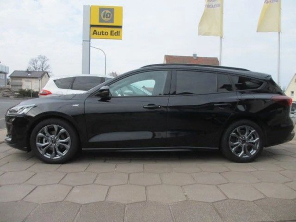 Ford Focus 2023 Benzine