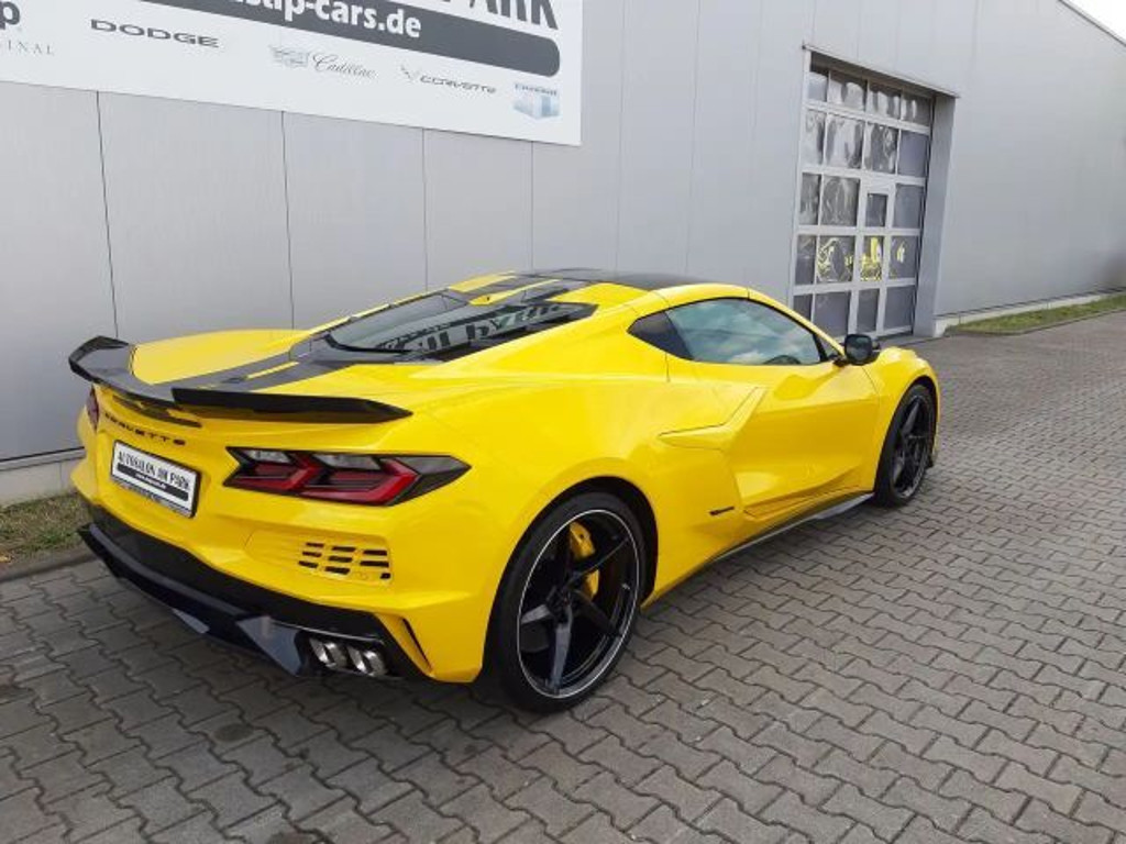 Corvette C8