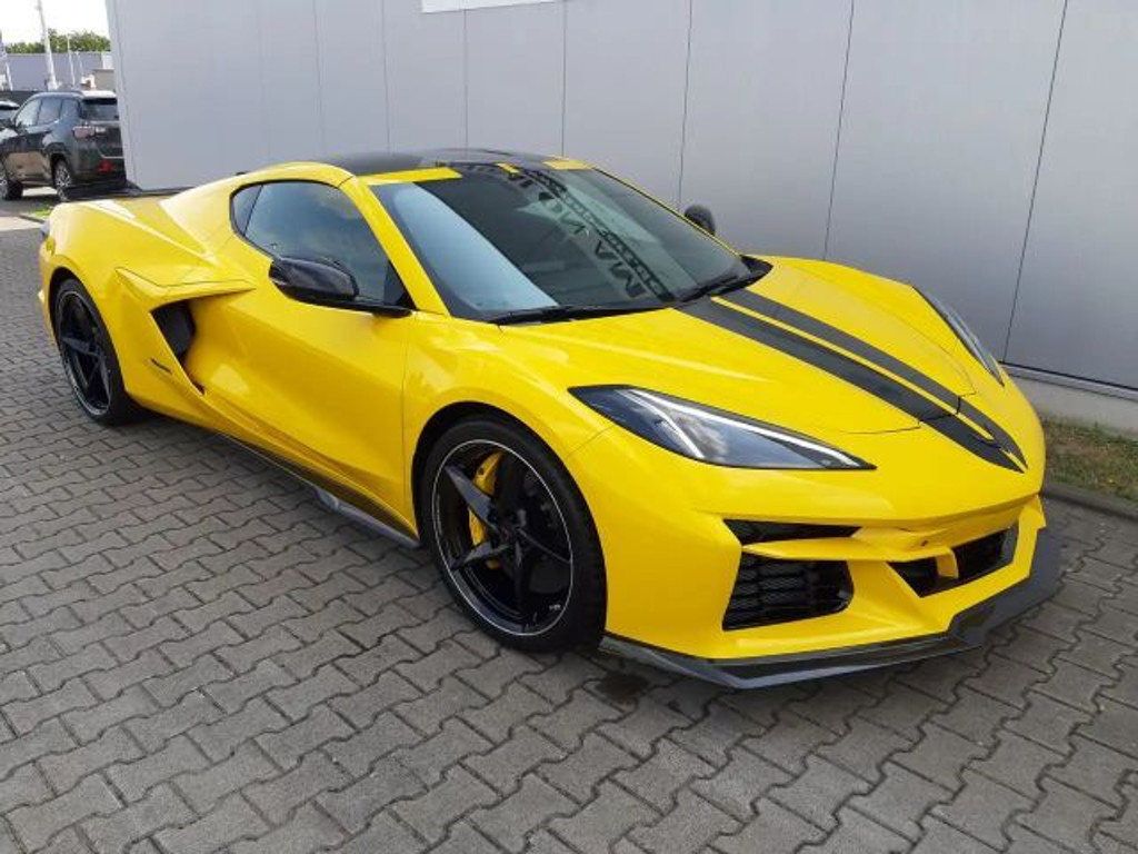 Corvette C8