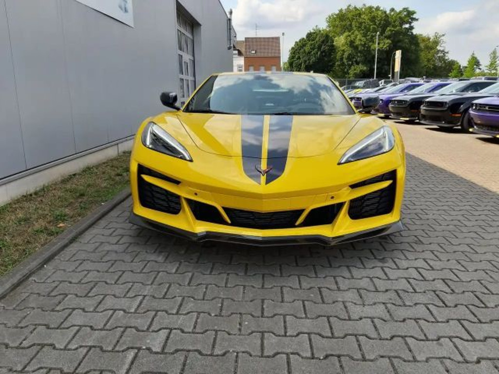 Corvette C8