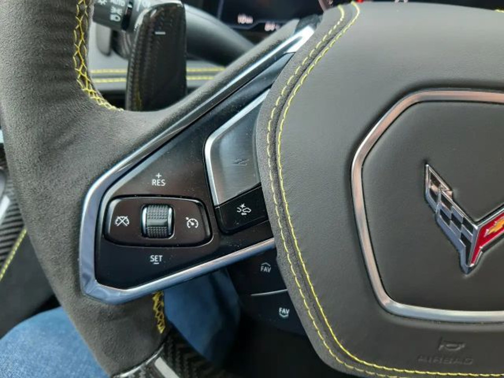 Corvette C8