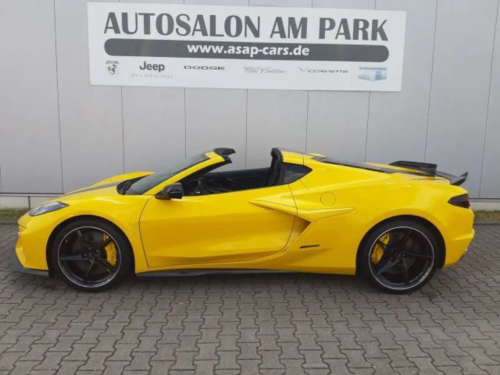 Corvette C8