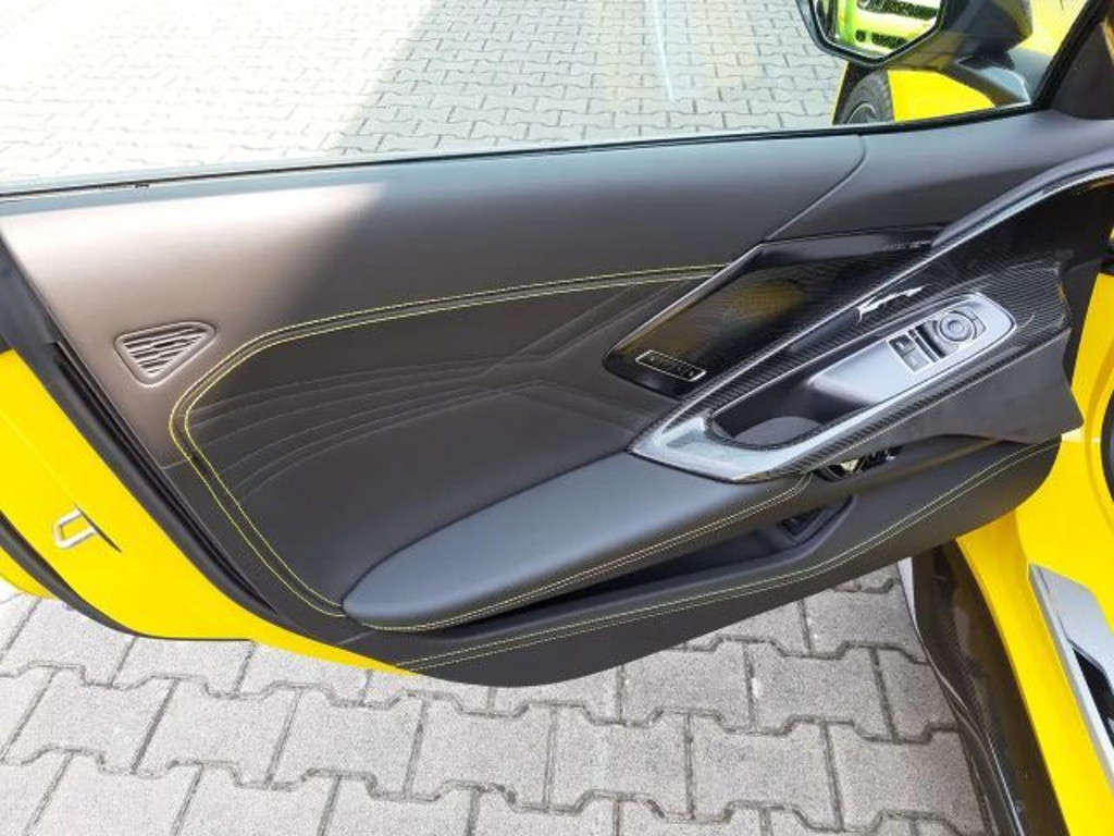 Corvette C8