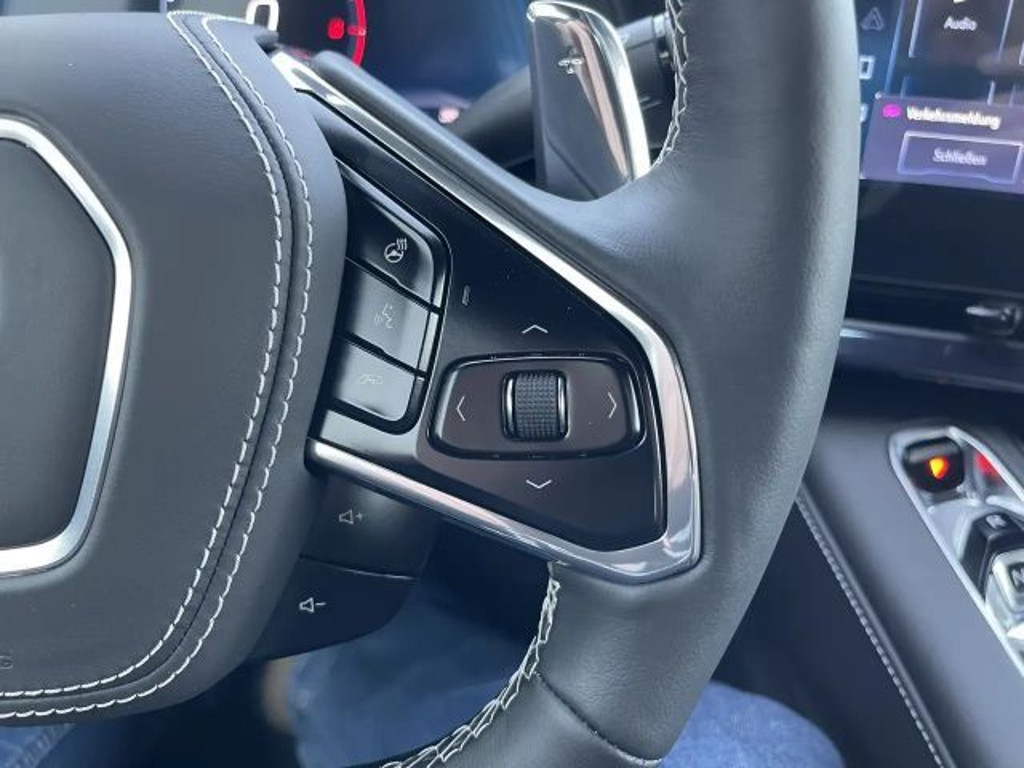Corvette C8