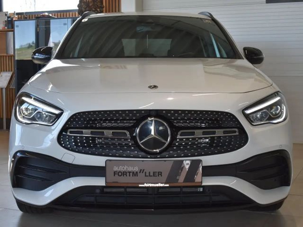 Mercedes-Benz GLA-Klasse