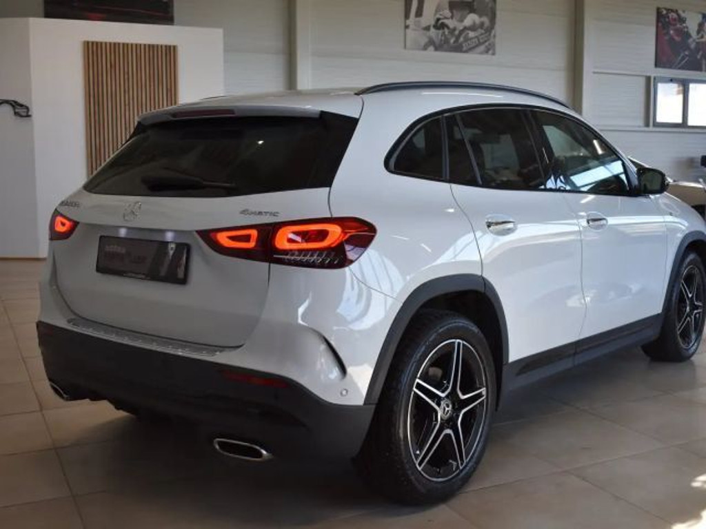 Mercedes-Benz GLA-Klasse