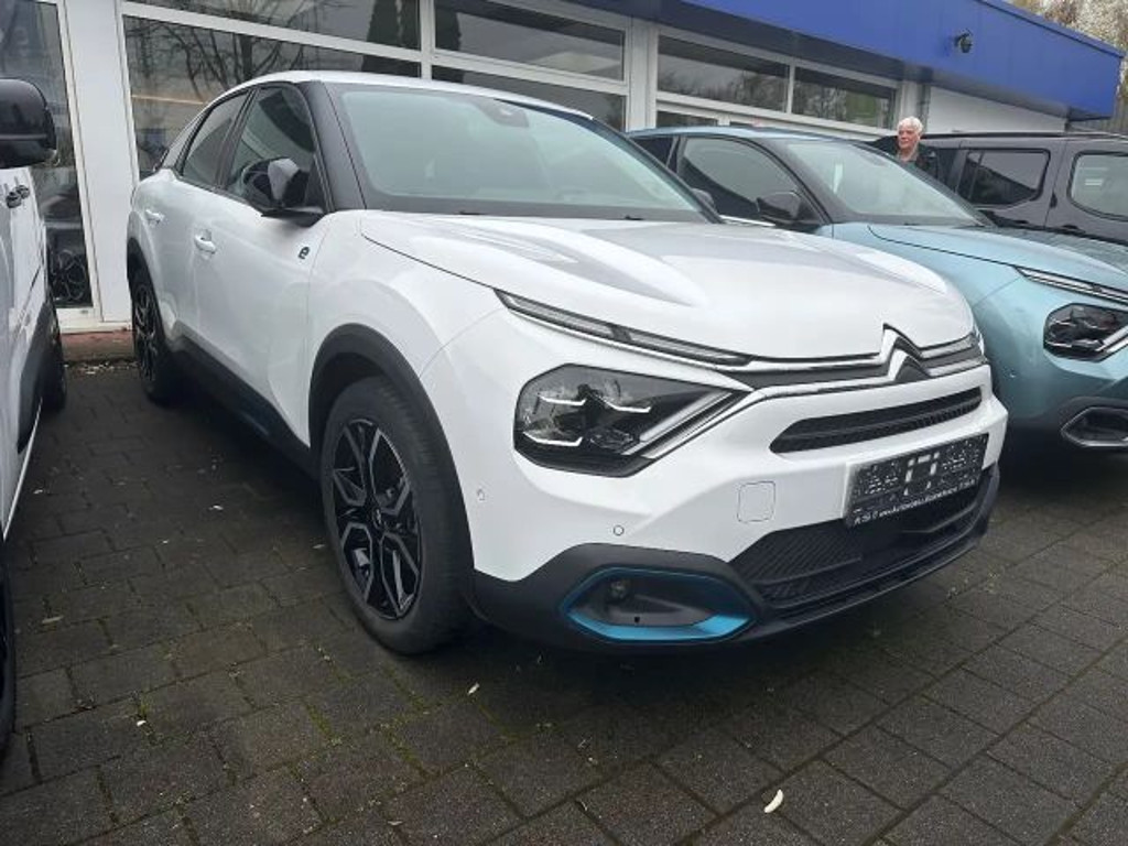 Citroën Ë-C4