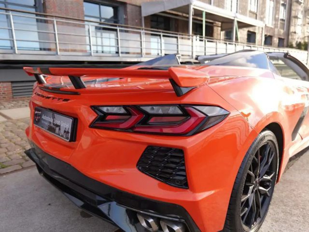 Corvette C8