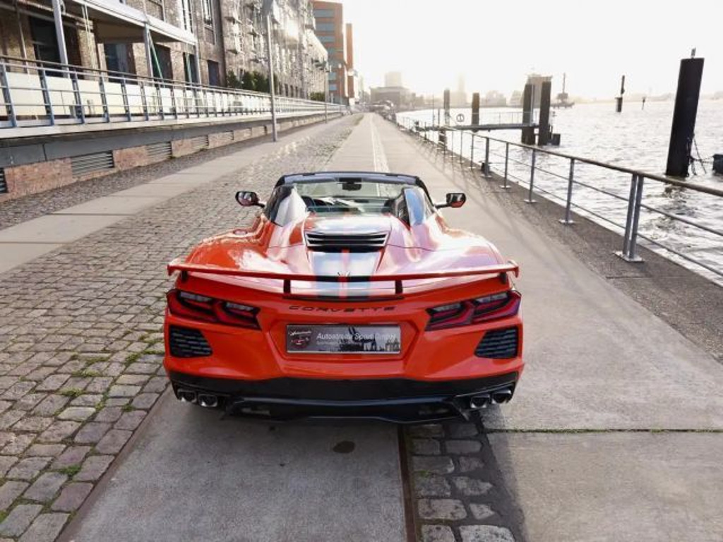 Corvette C8