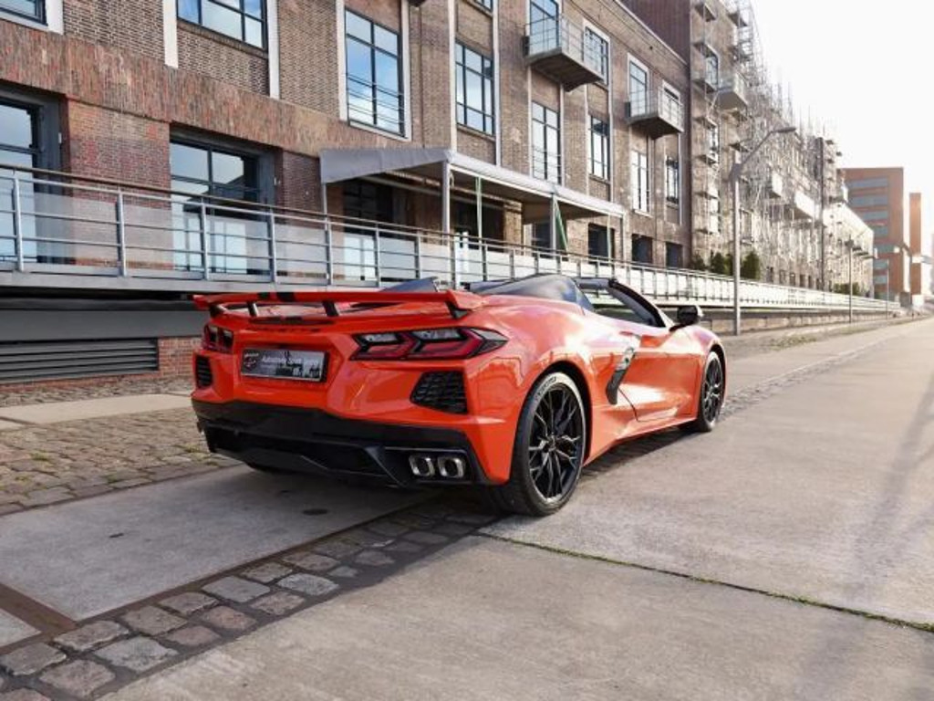 Corvette C8