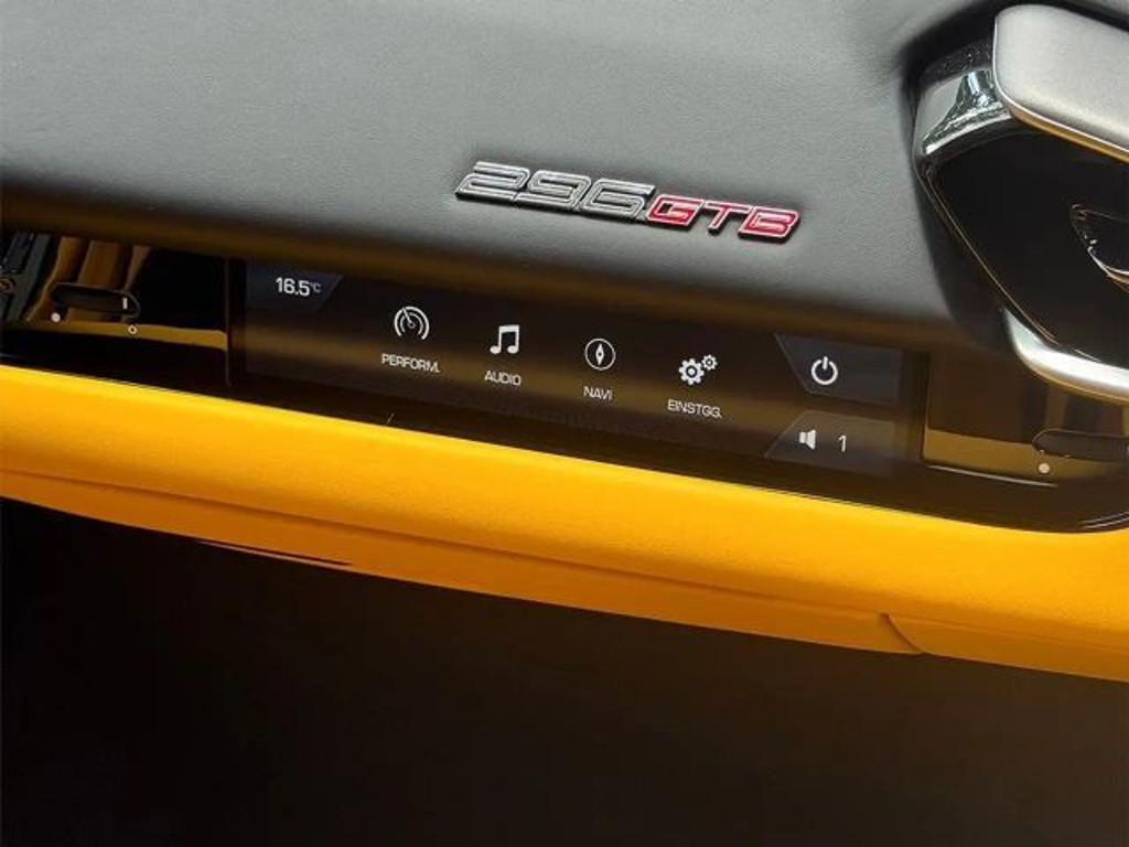 Ferrari 296
