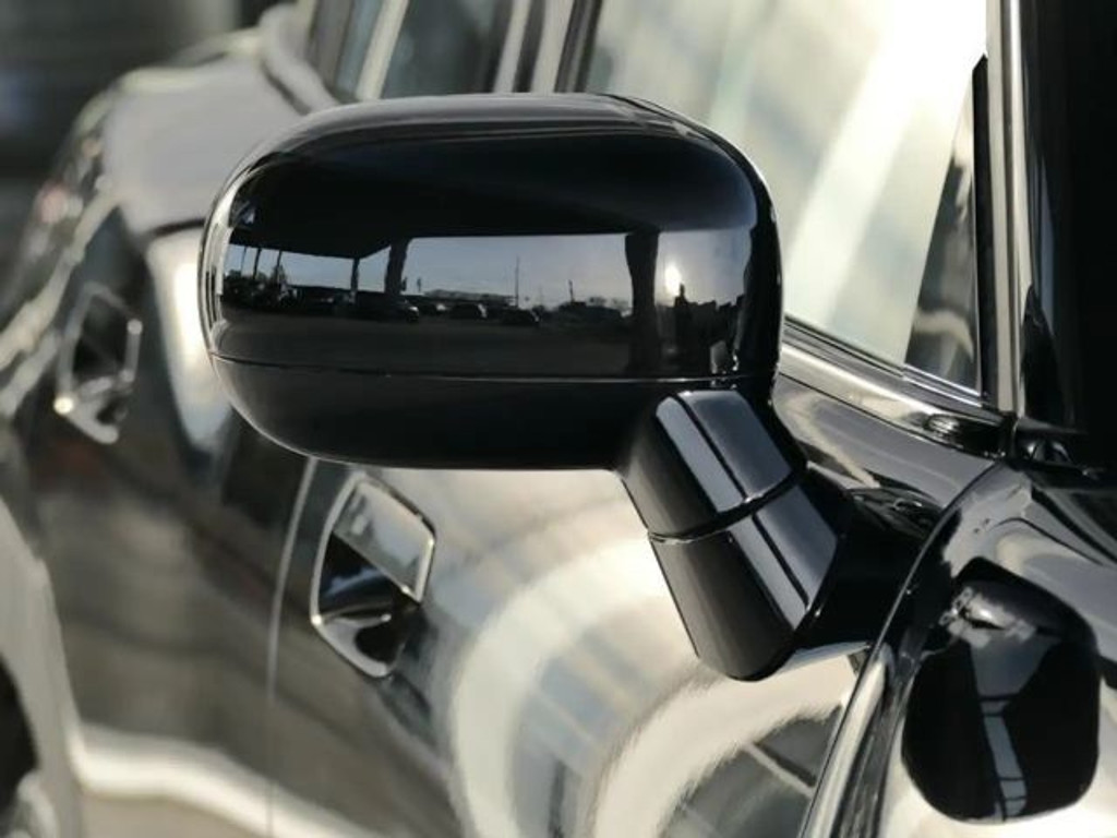Mini Aceman E