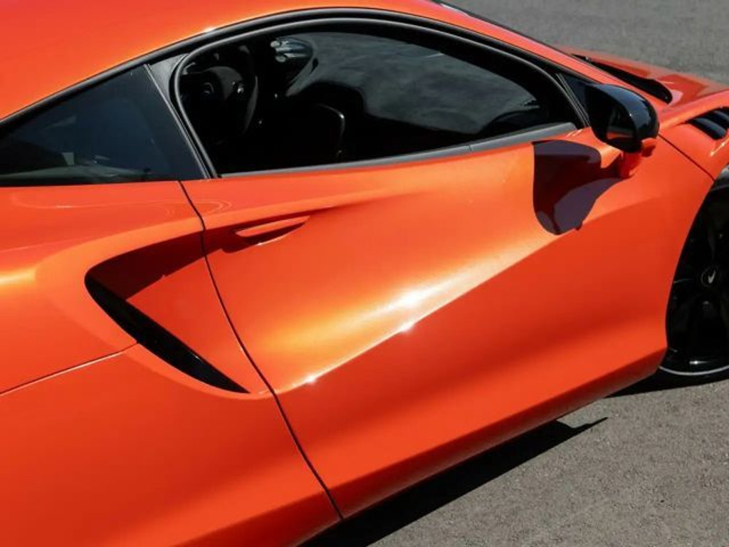 McLaren Artura