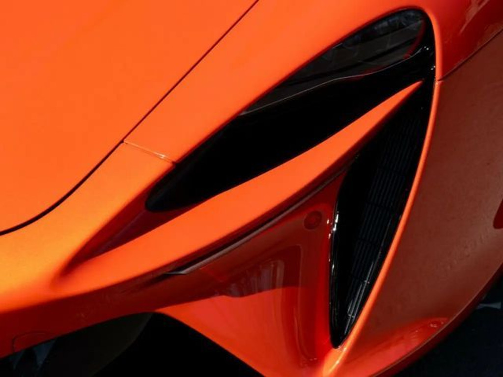 McLaren Artura