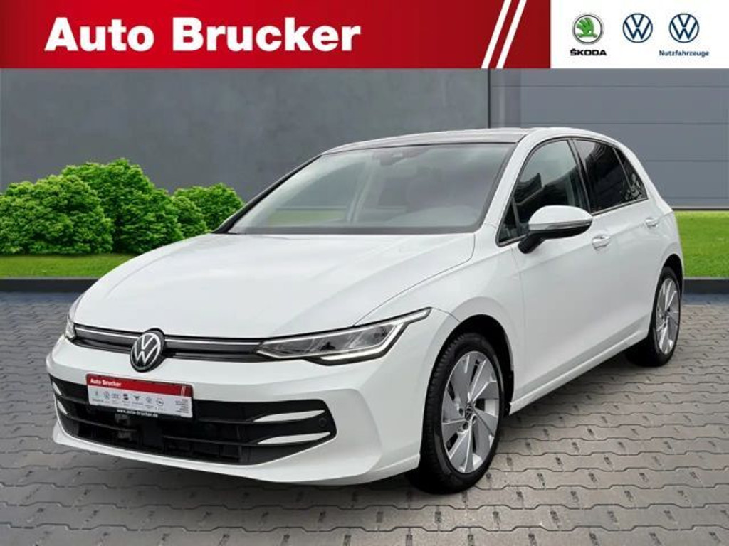 Volkswagen Golf 2024 Benzine