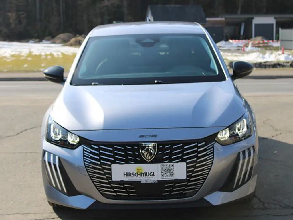 Peugeot e-208