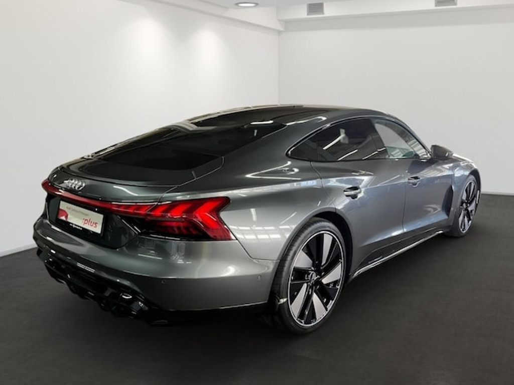 Audi e-tron GT