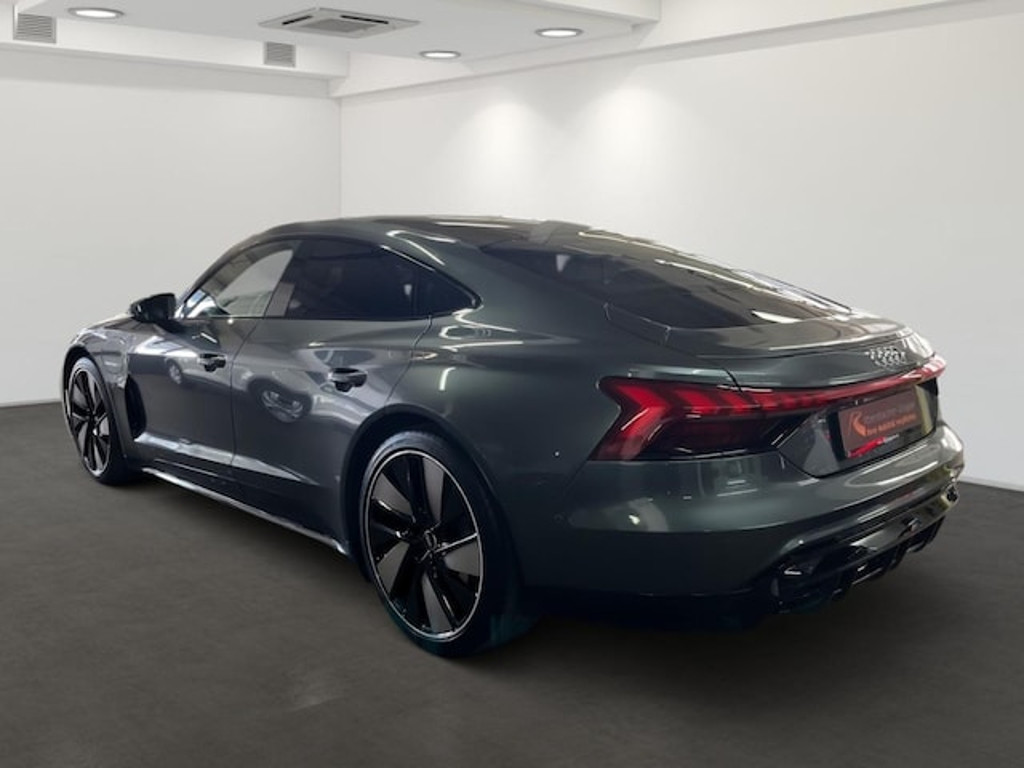 Audi e-tron GT