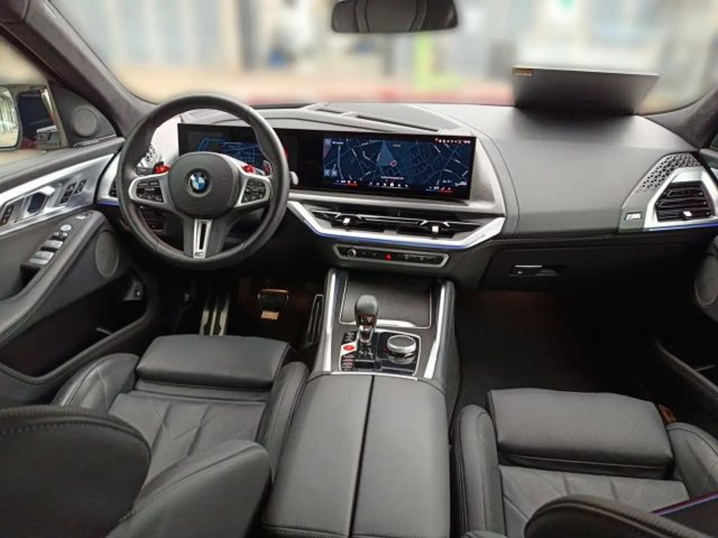 BMW XM