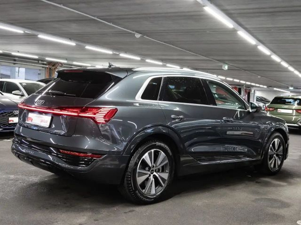 Audi Q8 e-tron