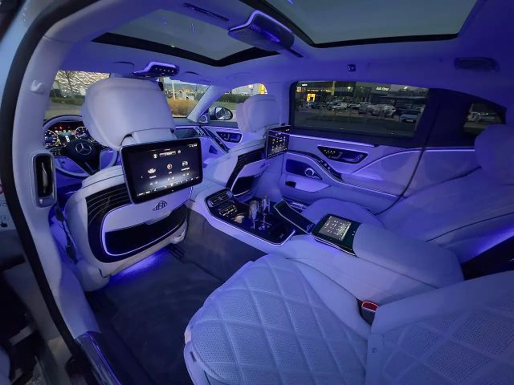 Mercedes-Benz S-Klasse