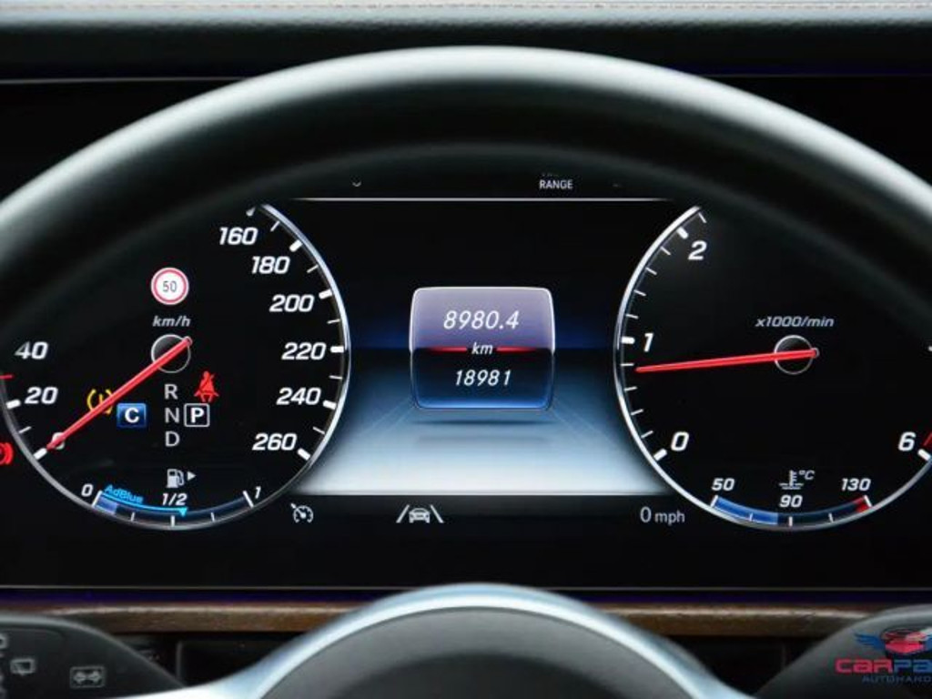 Mercedes-Benz G-Klasse